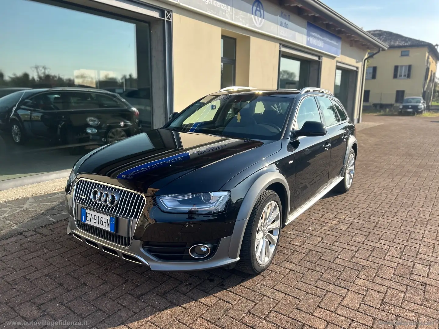 Audi A4 allroad 2.0 TDI 177 CV S tr. Bus.Plus Nero - 1