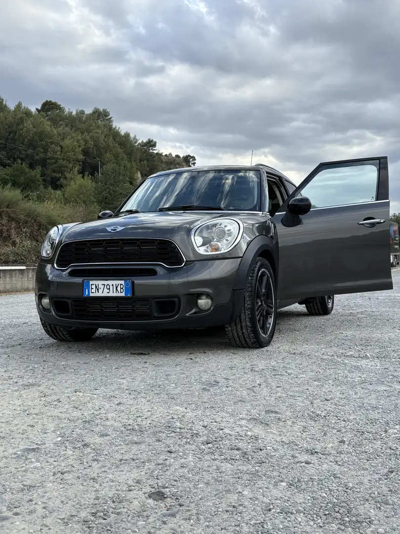 MINI Countryman D - 1