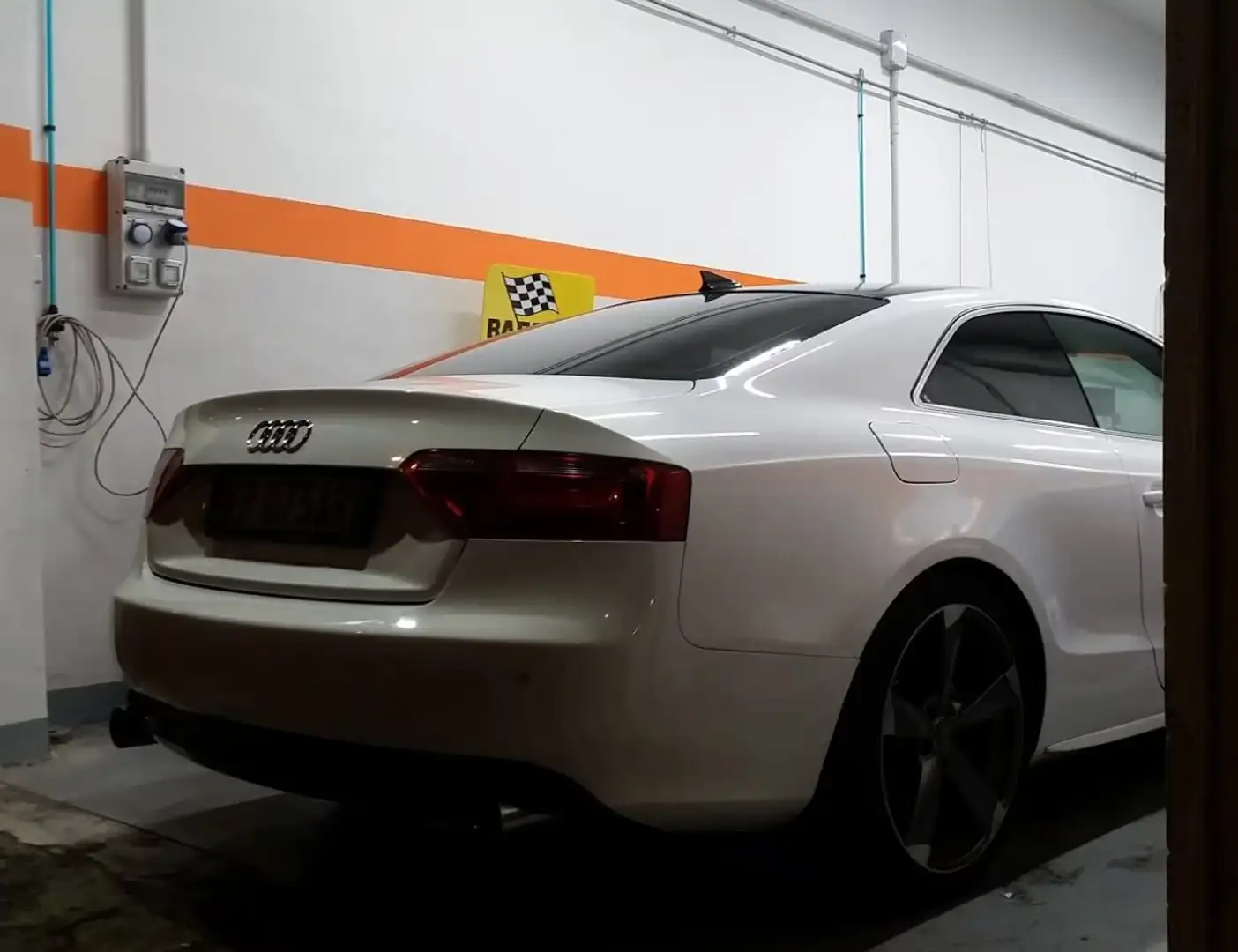 Audi A5 A5 Coupe 2.7 V6 tdi Ambition multitronic Bianco - 2