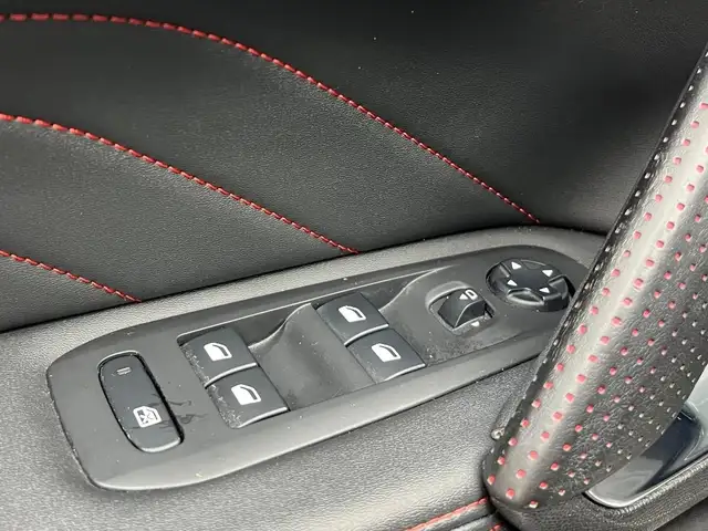 Peugeot 308 view 22