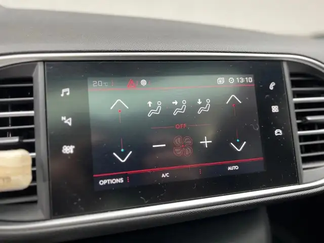 Peugeot 308 view 17