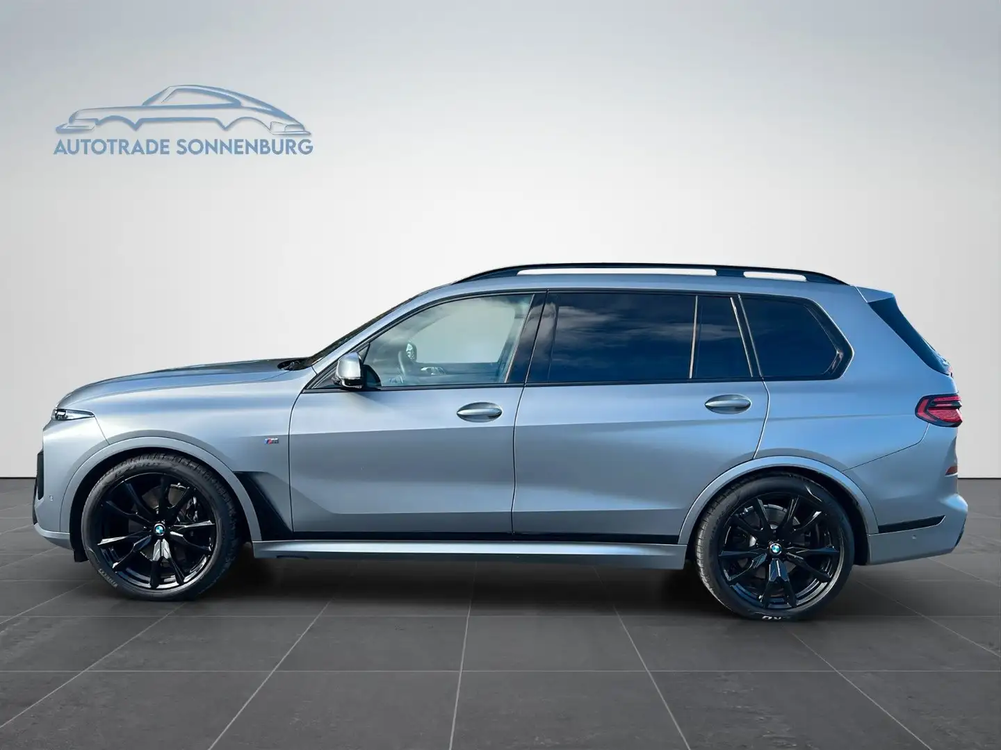 BMW X7 xDrive 40 d M Sport/CARBON/SKYLOUNGE/AHK Gris - 2