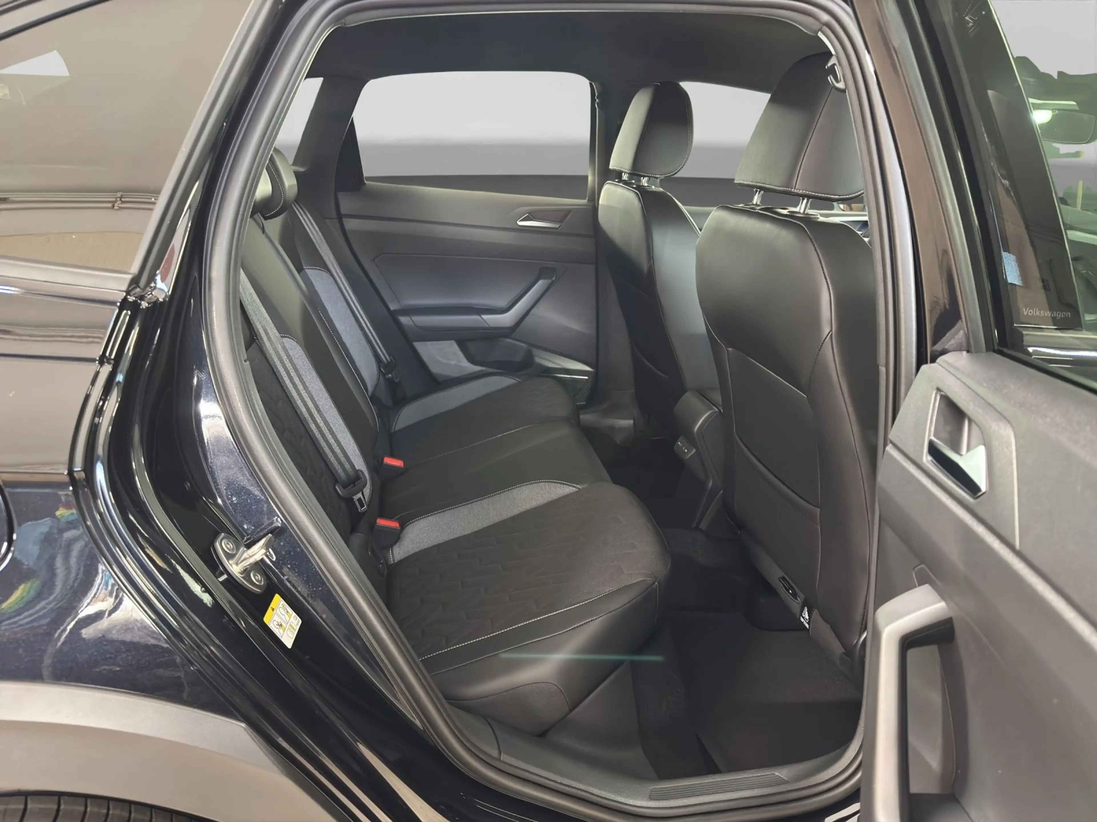 Volkswagen Taigo 1.5 TSI DSG ENERGY LIFE LM17 CLIMA NAVI SI — photo 6