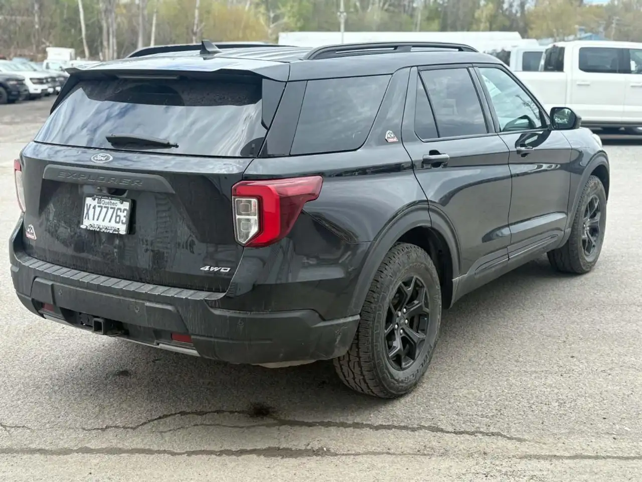 Ford Explorer снимка Ford Explorer