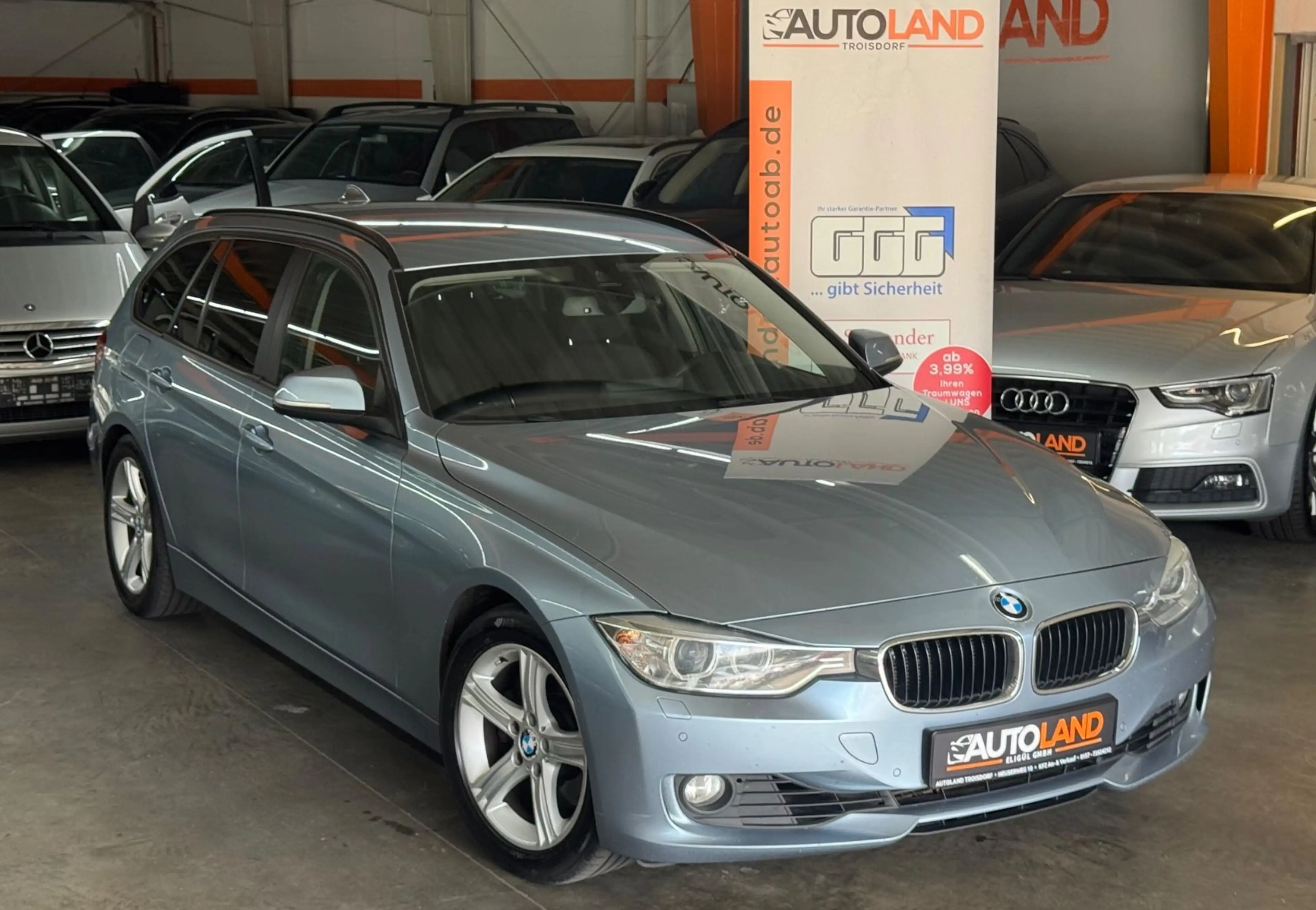 BMW 330 d Touring*AUTOM.*XENON*NAVI*HUD*KAMERA*KEYLES — photo 3