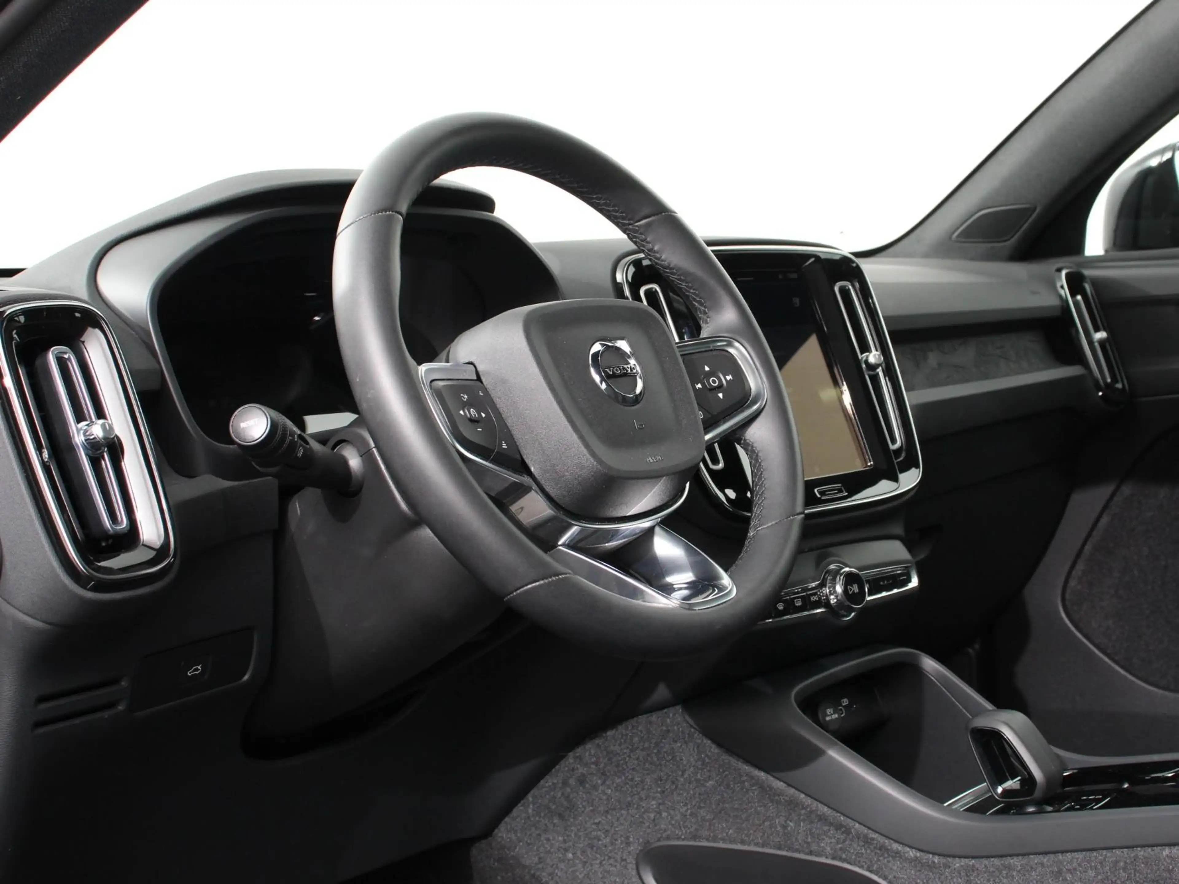 Volvo C40 Single Motor Plus 69 kWh Panoramadak Navigatie Cam — photo 2