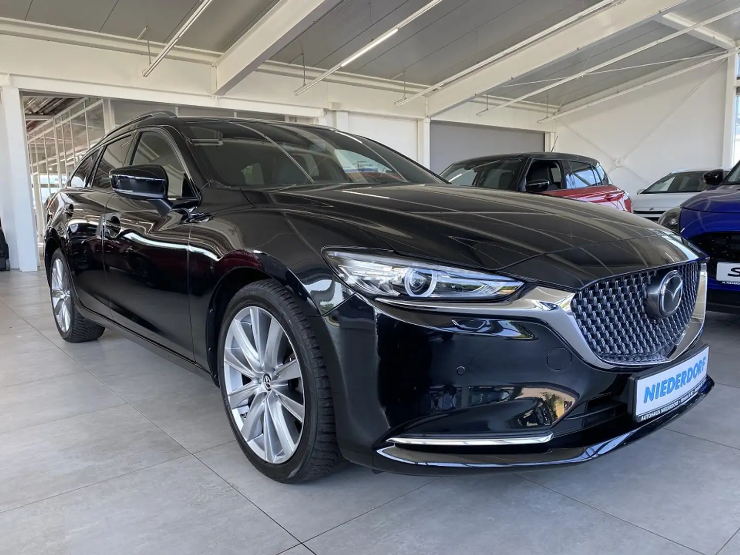 Mazda 6 2.5 Takumi NAPPALEDER SUNROOF MATRIX 360* Noir - 1