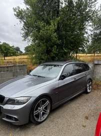 Touring 325i 218 ch Sport Design A