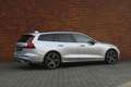 Volvo V60 T8 Twin Engine AWD R-Design | Trekhaak | Panoramad Gris - thumbnail 2