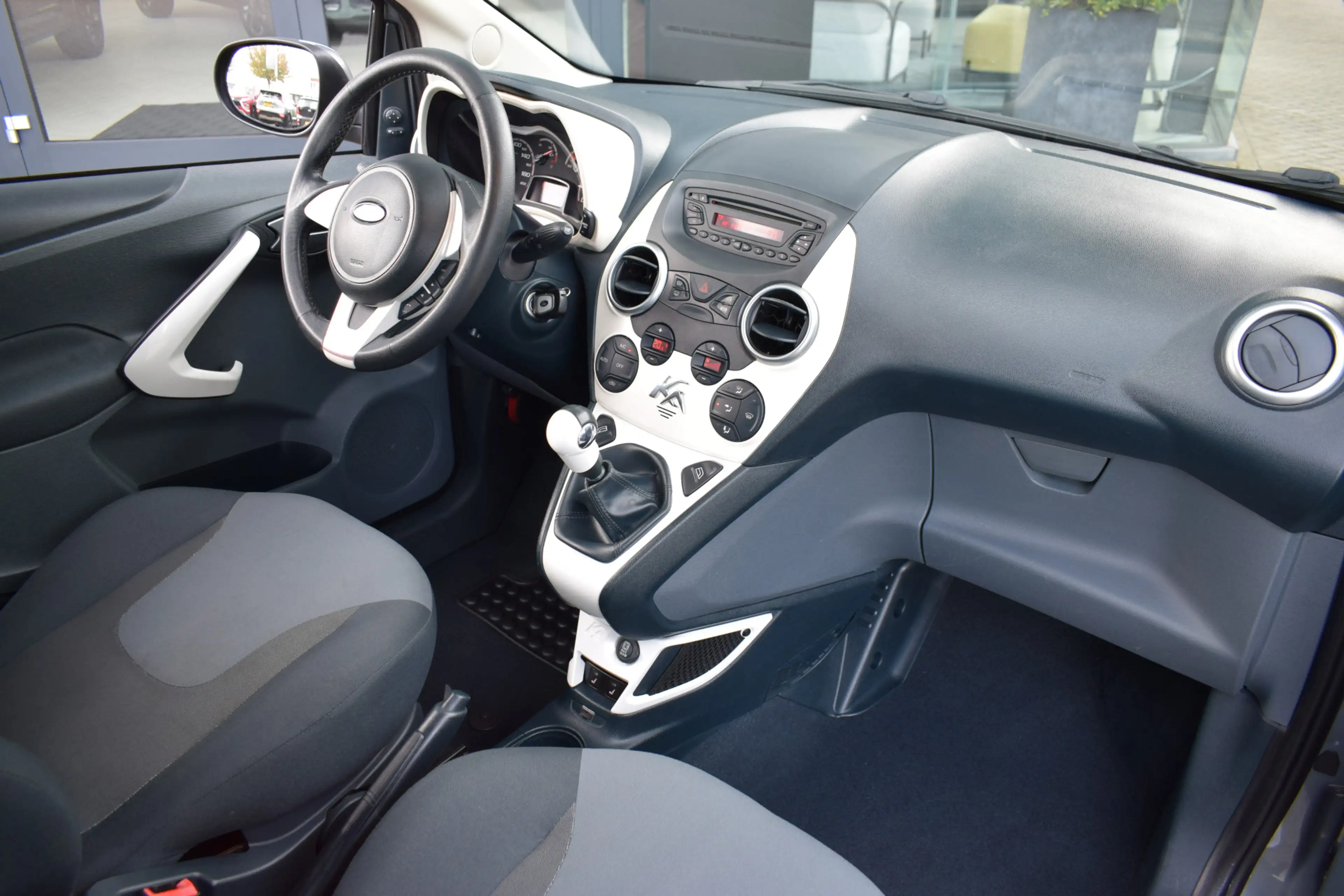 Ford Ka/Ka+ 1.2 Titanium X start/stop | Climate Control | Stoe — photo 9