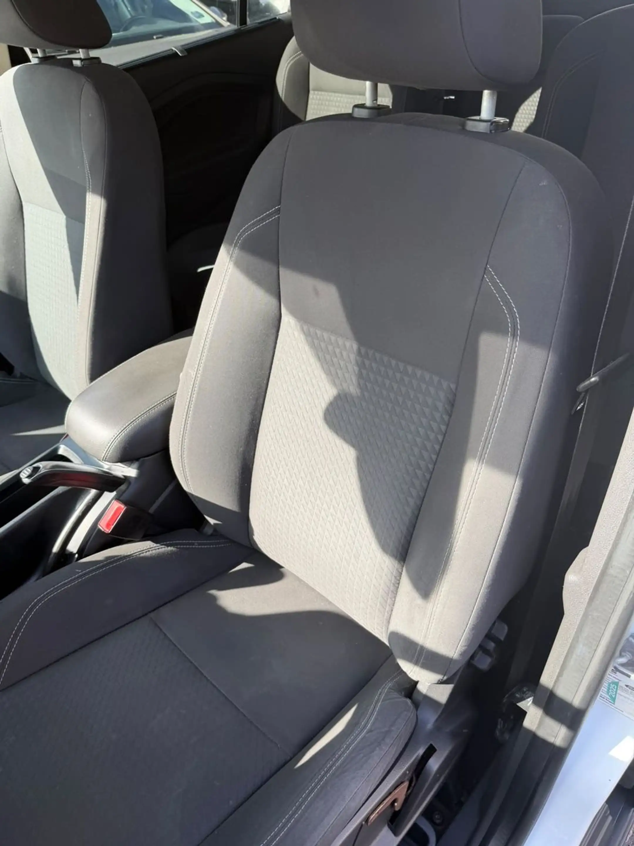 Ford Grand C-Max C-Max Grand  Cool & Connect — photo 9