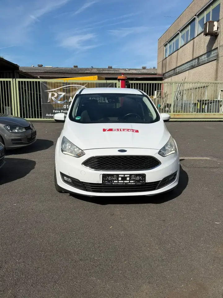 Ford Grand C-MAX