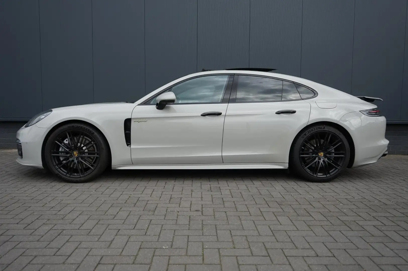 Porsche Panamera 2.9 4 E-Hybrid 460pk /Dealer ond. /Bose /Acc Grijs - 2