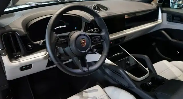 Porsche Cayenne view 9