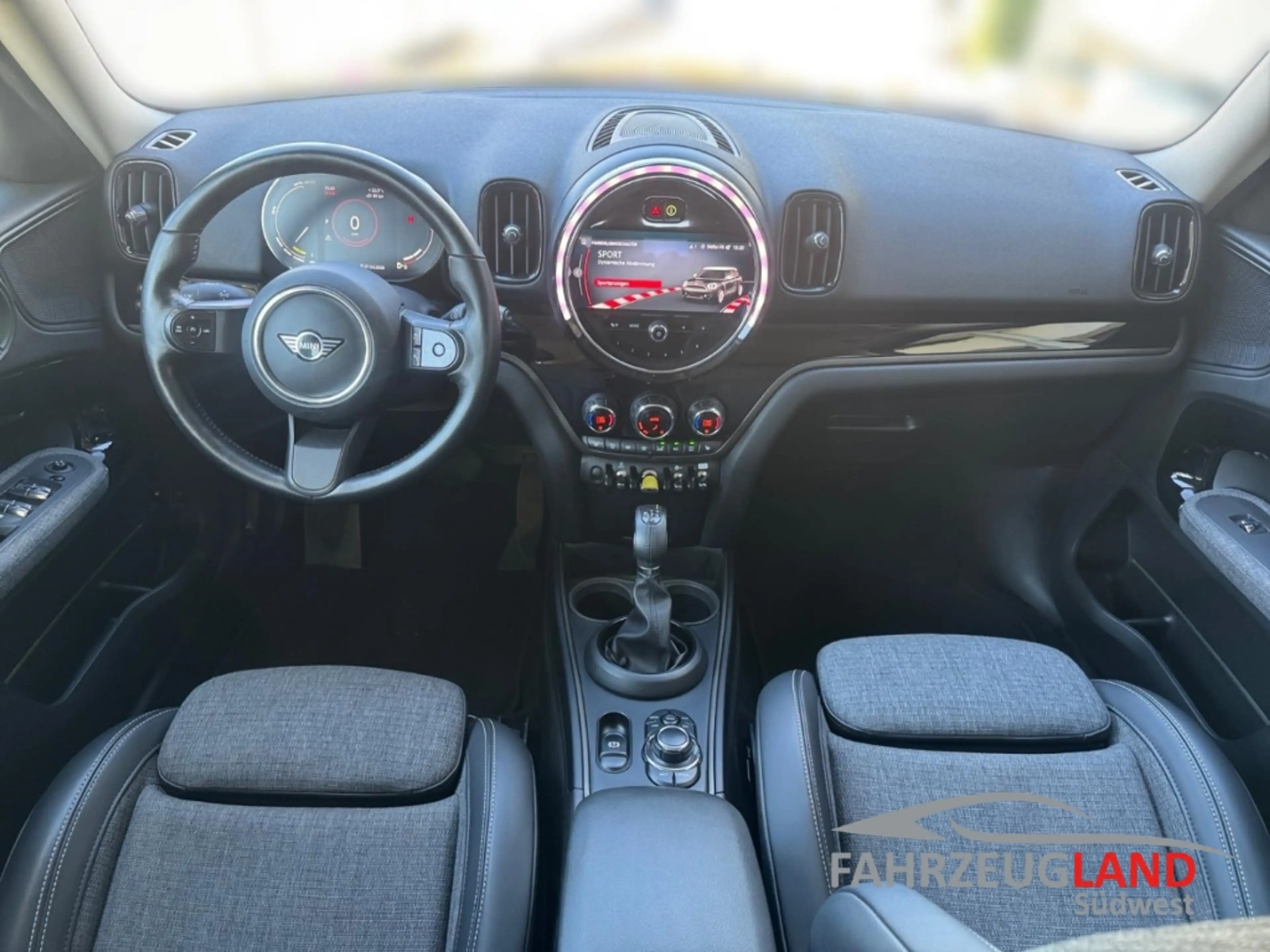 MINI Cooper SE Countryman Cooper S Klima PDC LED-Sch. Navi Sitzheizung BREMS — photo 10