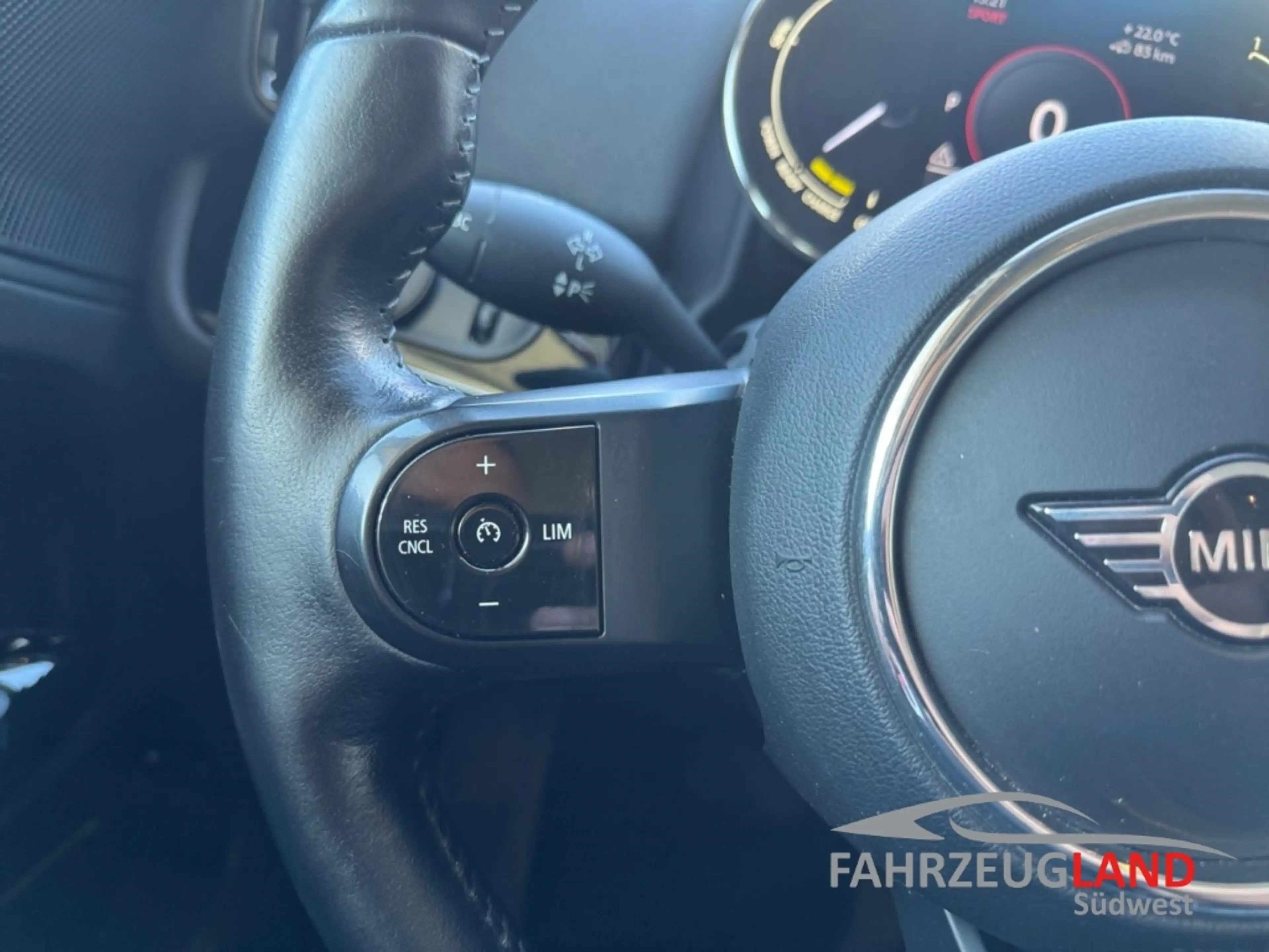 MINI Cooper SE Countryman Cooper S Klima PDC LED-Sch. Navi Sitzheizung BREMS — photo 14