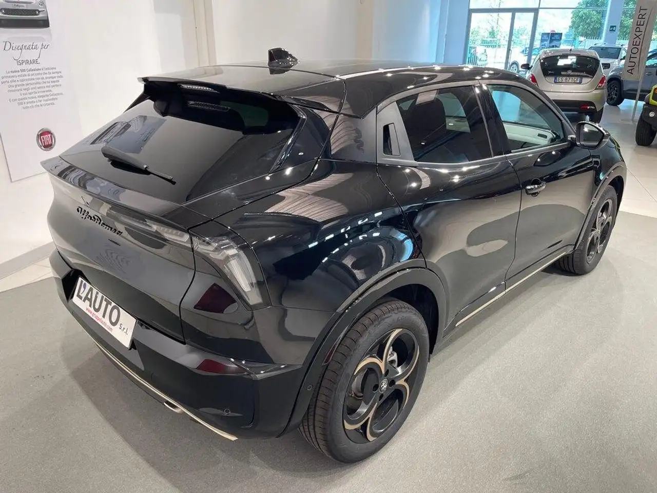 Alfa Romeo Junior 2025