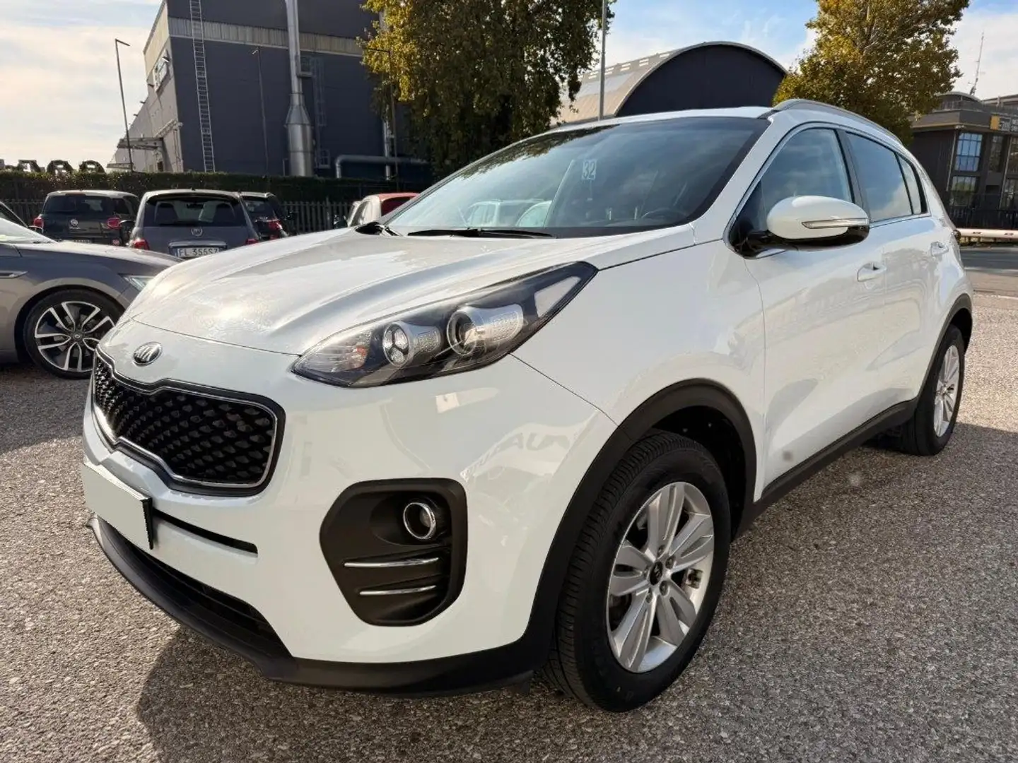 Kia Sportage 1.7 CRDI 2WD GT Line Weiß - 1