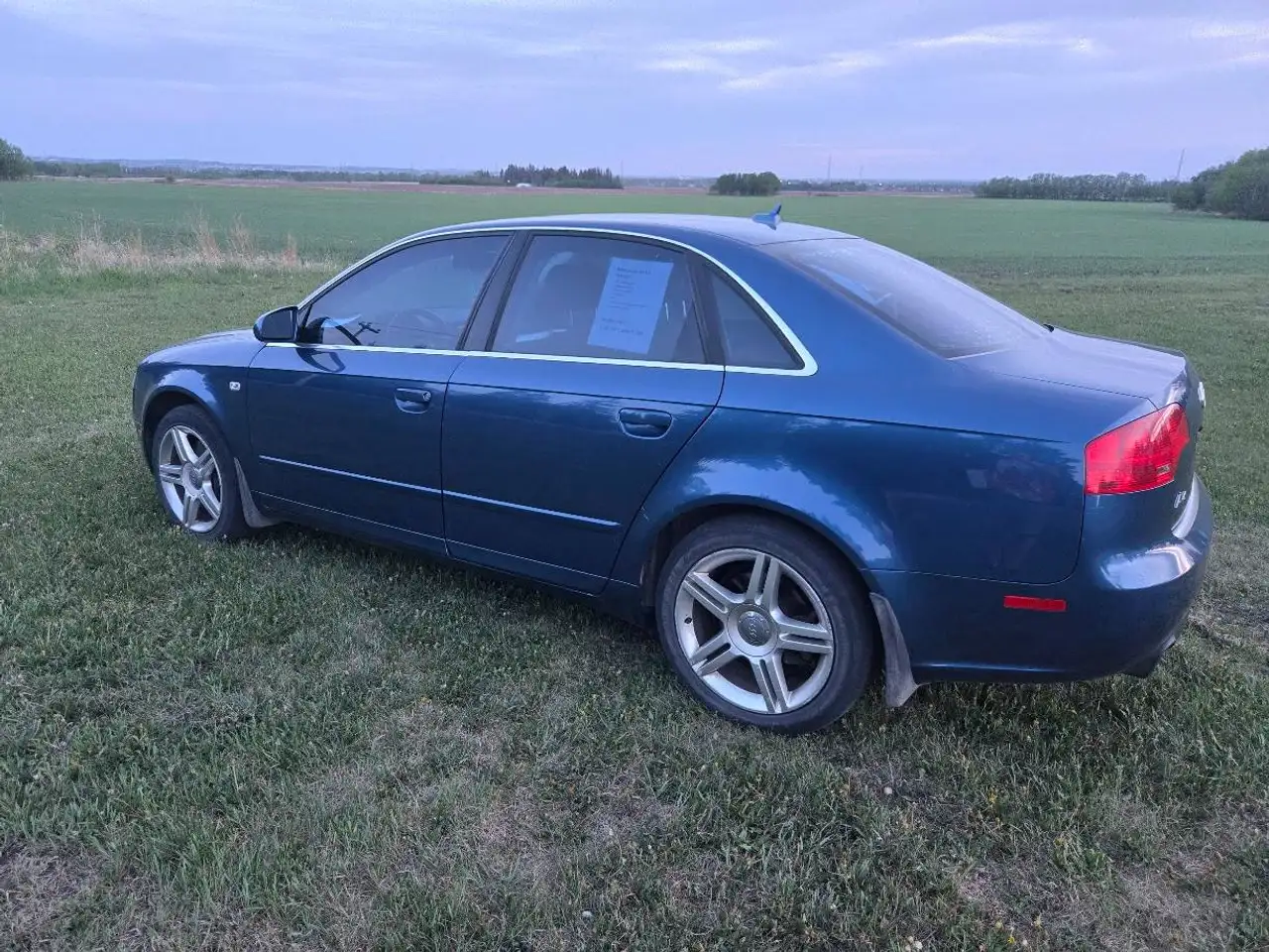 Audi A4 photo Audi A4
