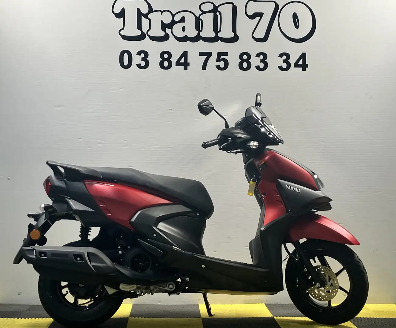 Yamaha RayZR Rouge - 1