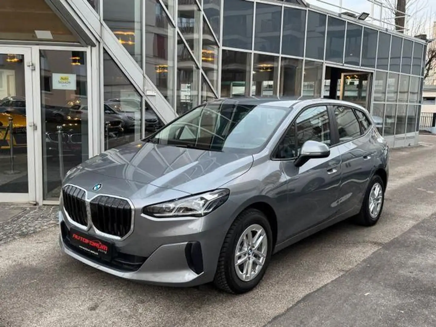 BMW Baureihe 2 Active Tourer  i 100 kW (136 PS), ... Grijs - 1