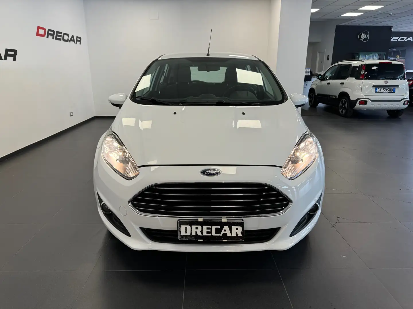 Ford Fiesta Fiesta 5p 1.2 60cv NEOPATENTATI UNIPROP. 70.000 KM Bianco - 2
