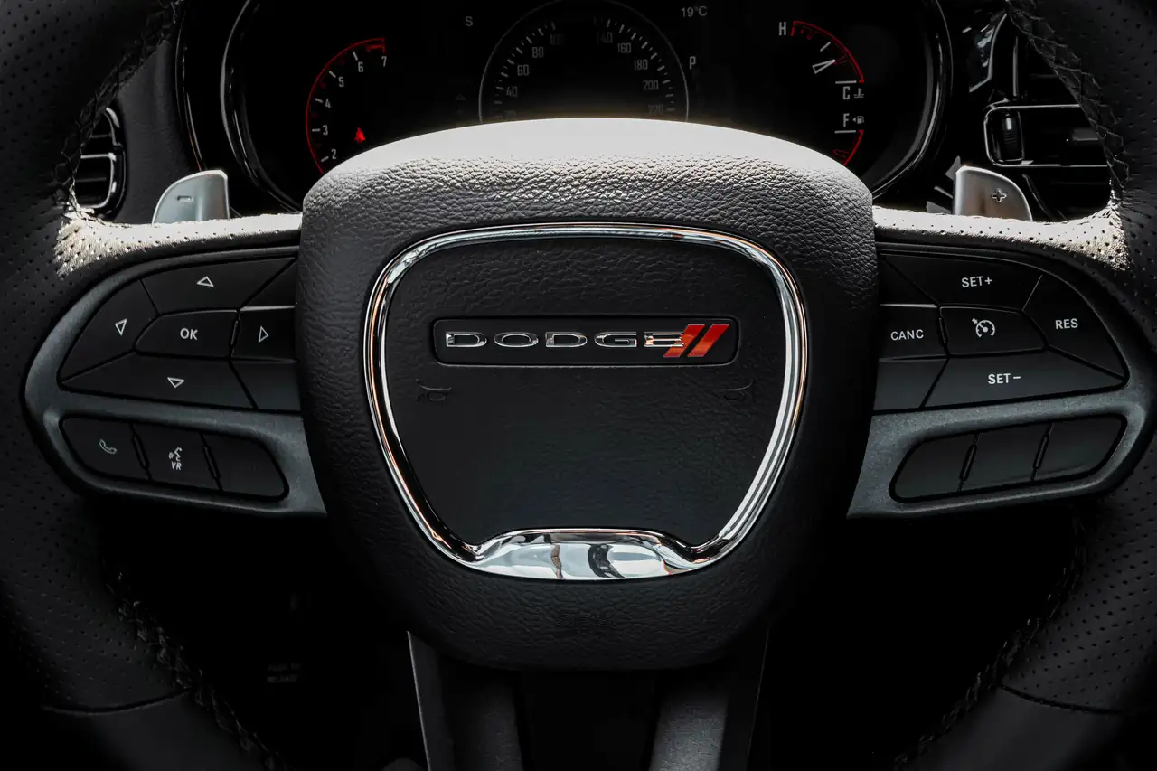 Dodge Durango снимка Dodge Durango