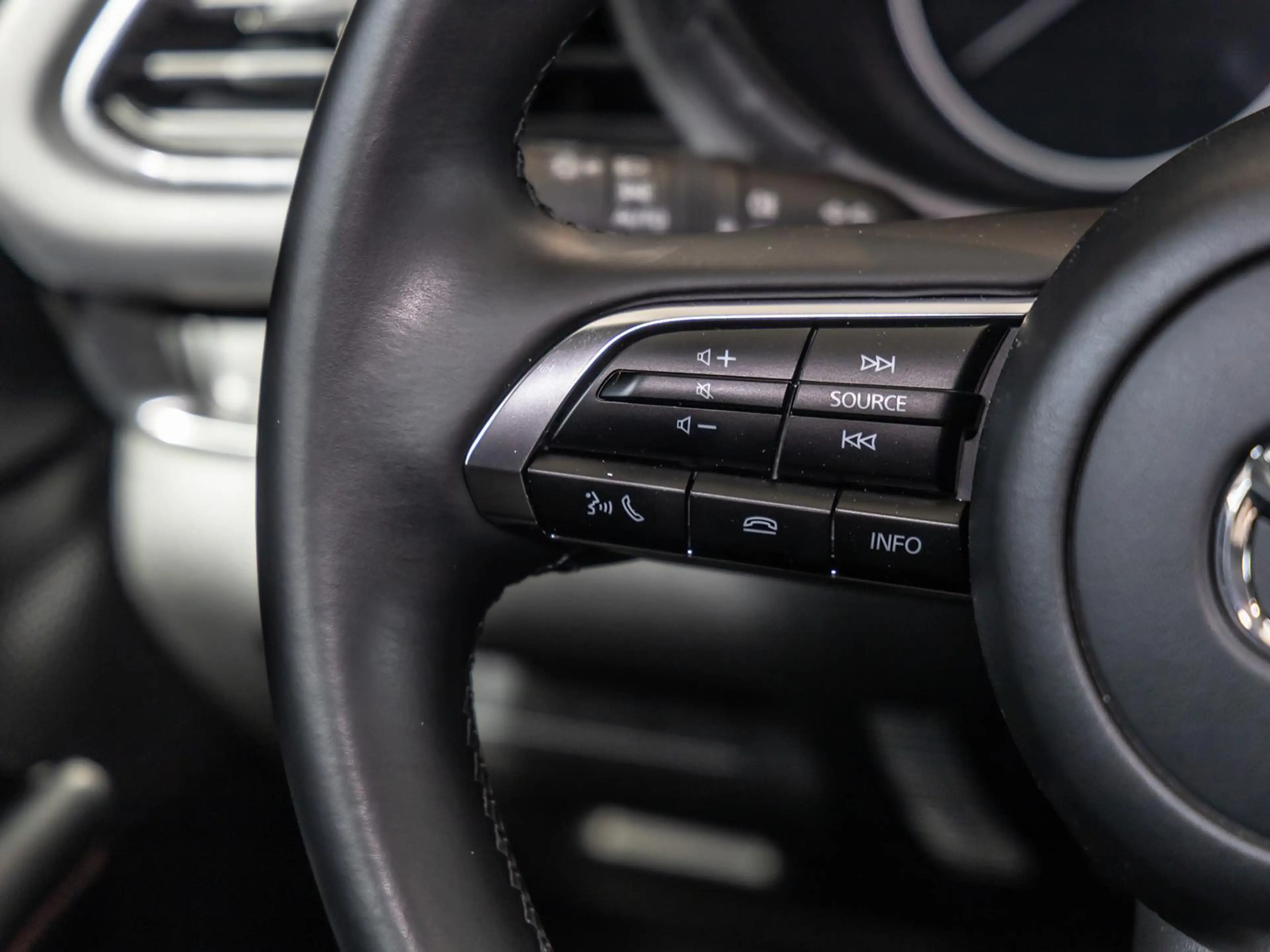 Mazda CX-30 2.5 Aut. Homura LED NAVI KAMERA HEADUP ALU — photo 13