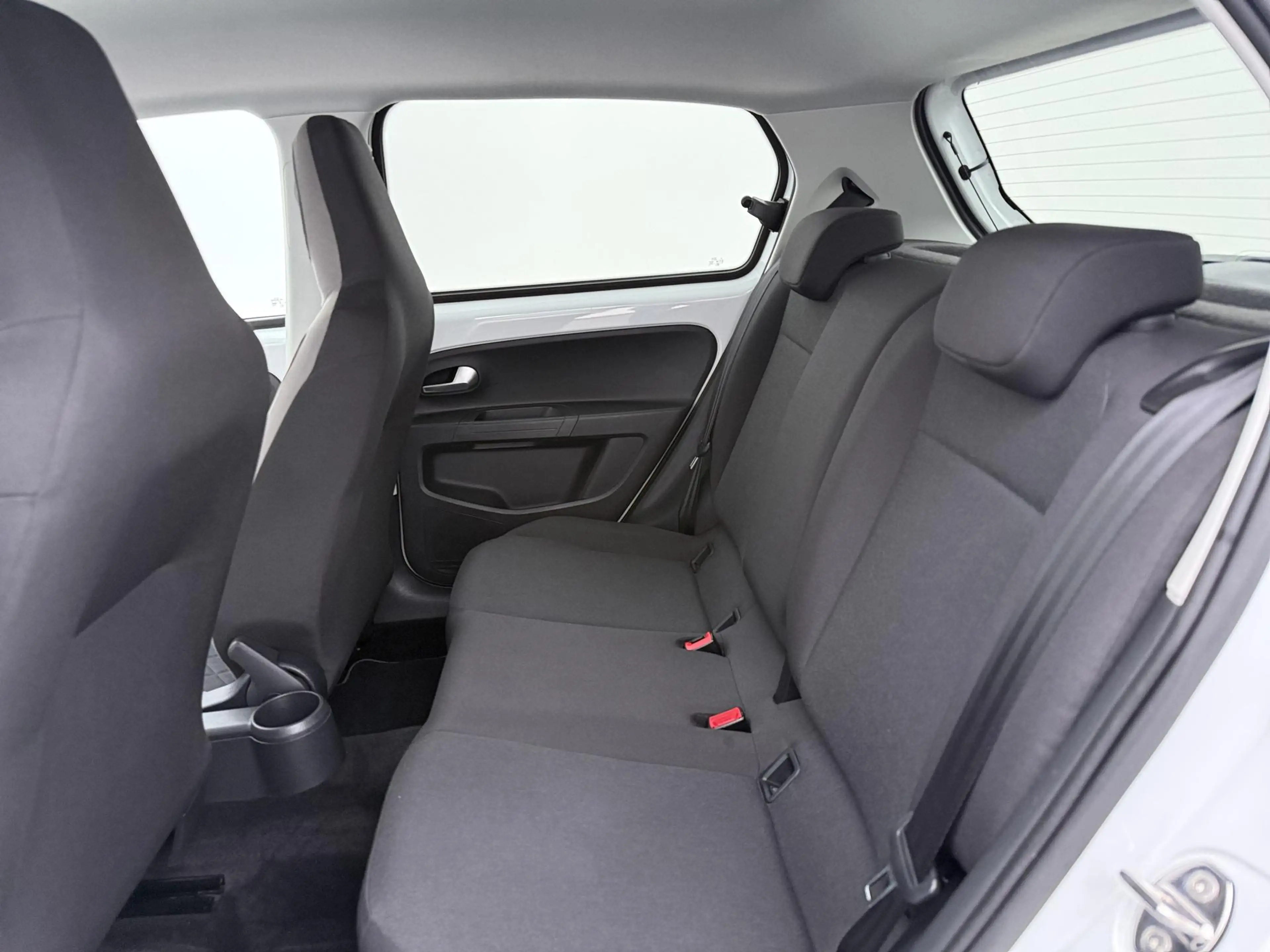 Volkswagen e-up! | Camera | Stoelverwarming | Climate Control | Cru — photo 7