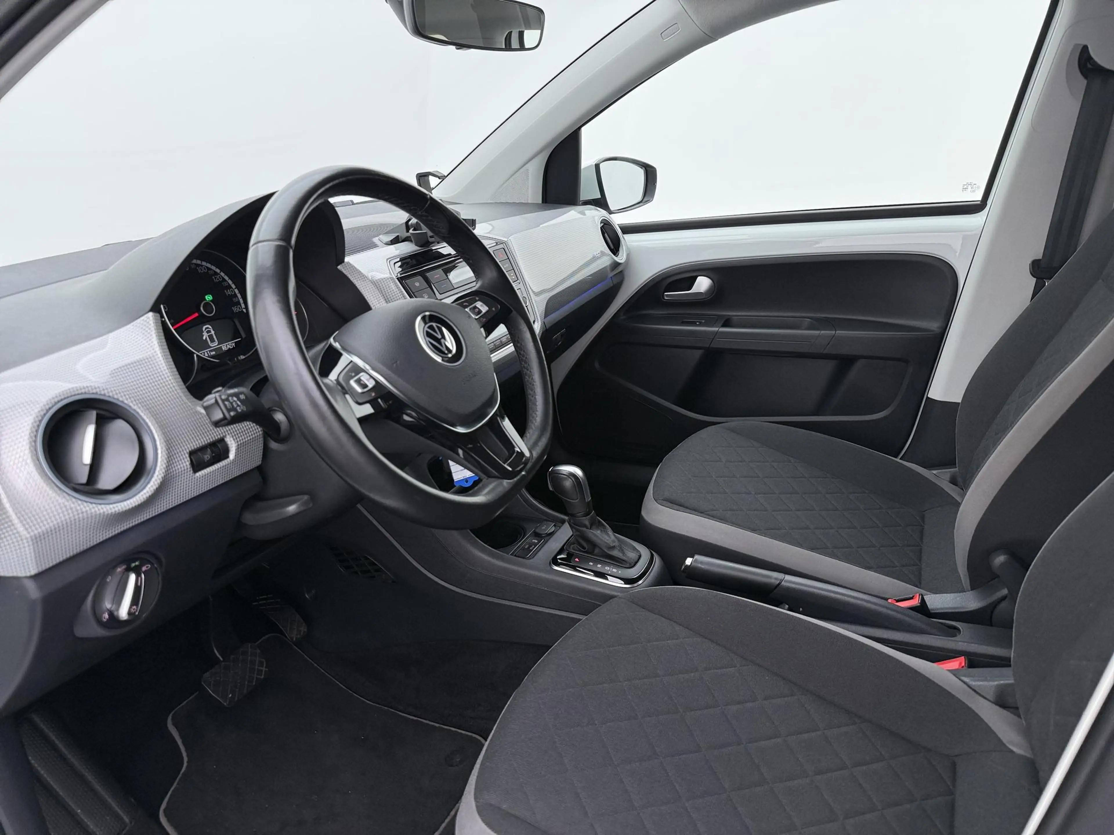 Volkswagen e-up! | Camera | Stoelverwarming | Climate Control | Cru — photo 3