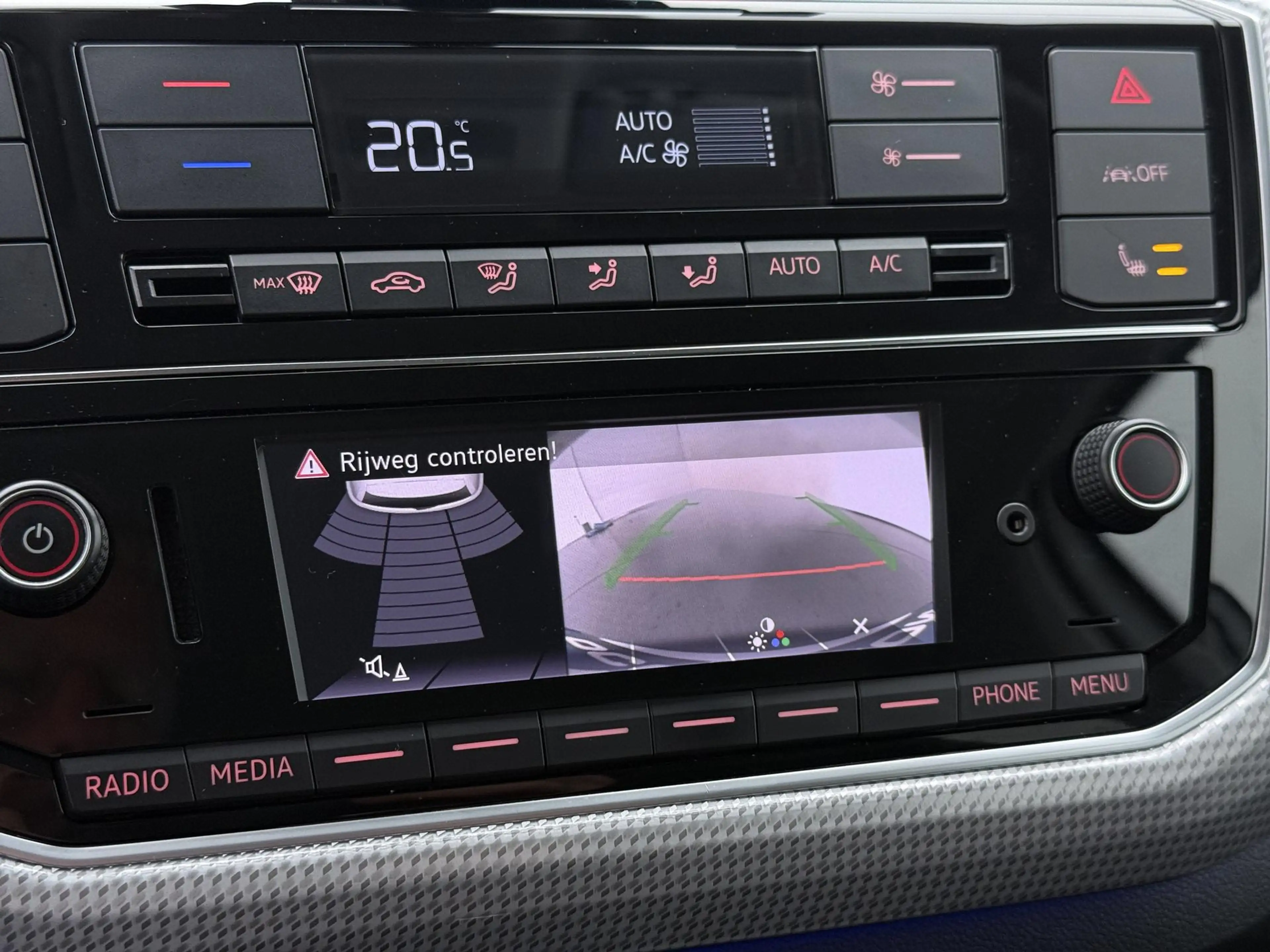Volkswagen e-up! | Camera | Stoelverwarming | Climate Control | Cru — photo 8