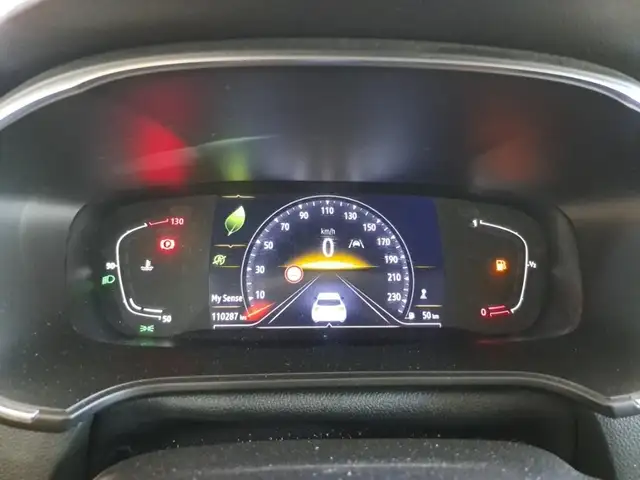Renault Megane view 8