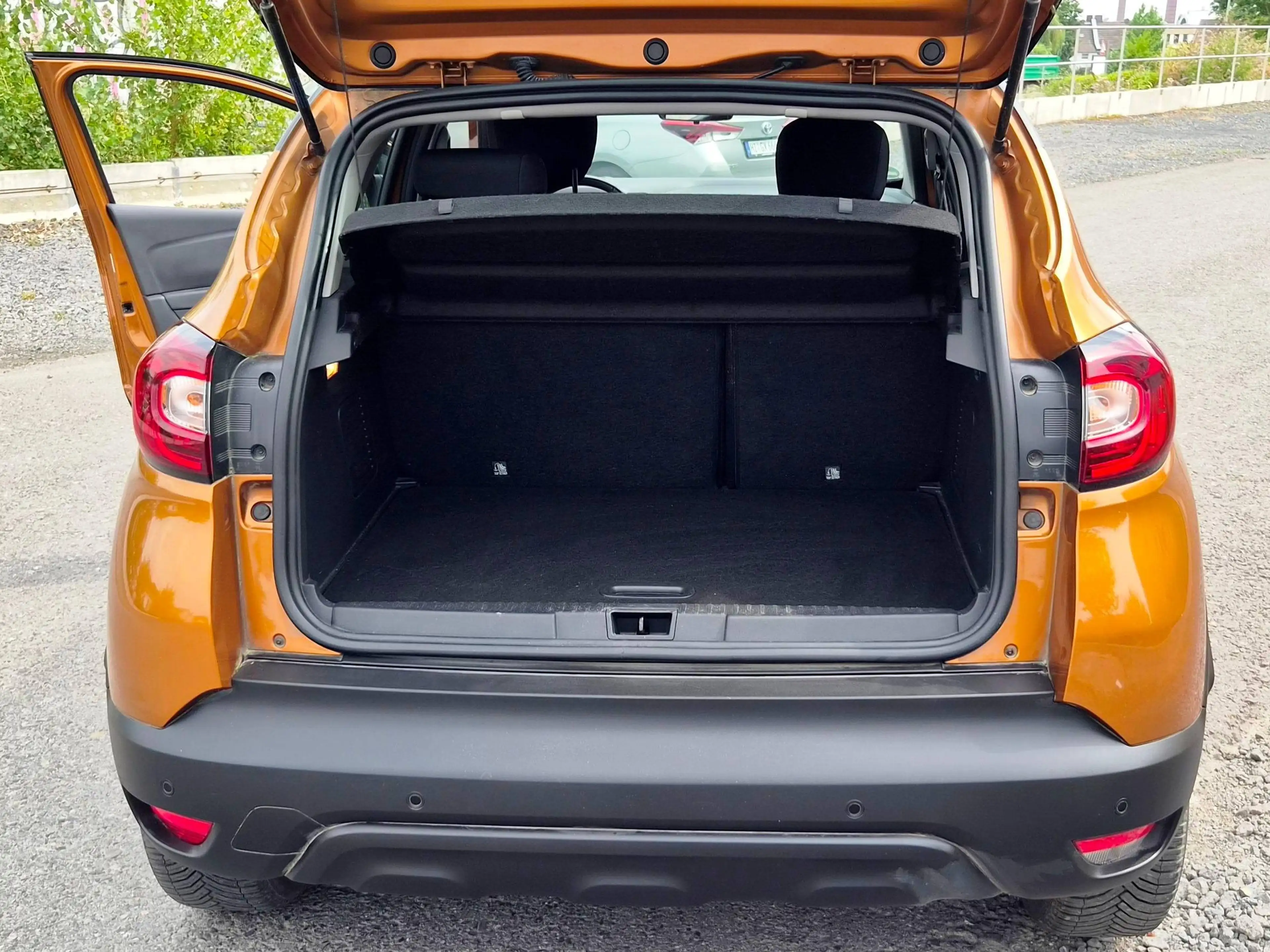 Renault Captur Limited/2 Hand/36000km/Klima/PDC/Colorverglasung/Finanzierung ab 6,99%/Euro6/ — photo 20