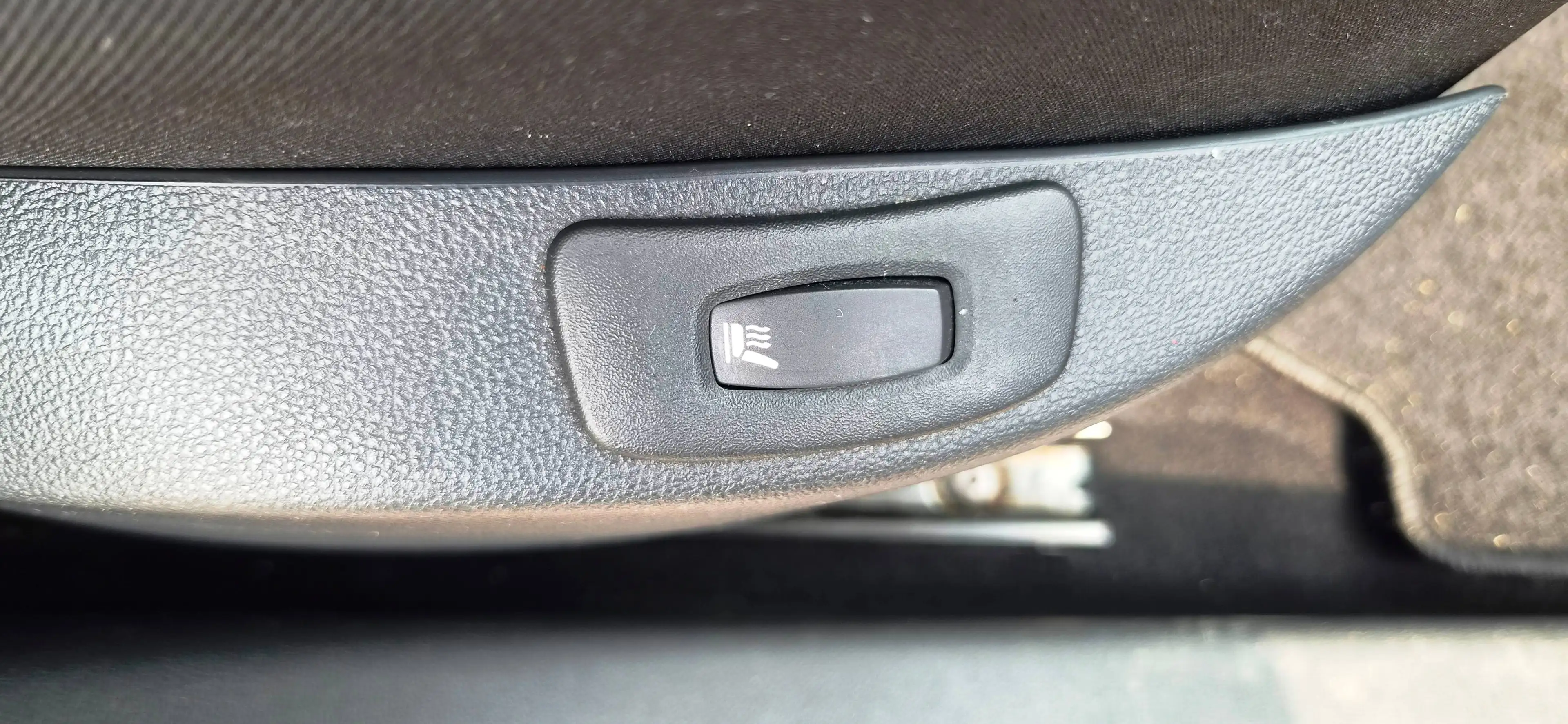 Renault Captur Limited/2 Hand/36000km/Klima/PDC/Colorverglasung/Finanzierung ab 6,99%/Euro6/ — photo 13