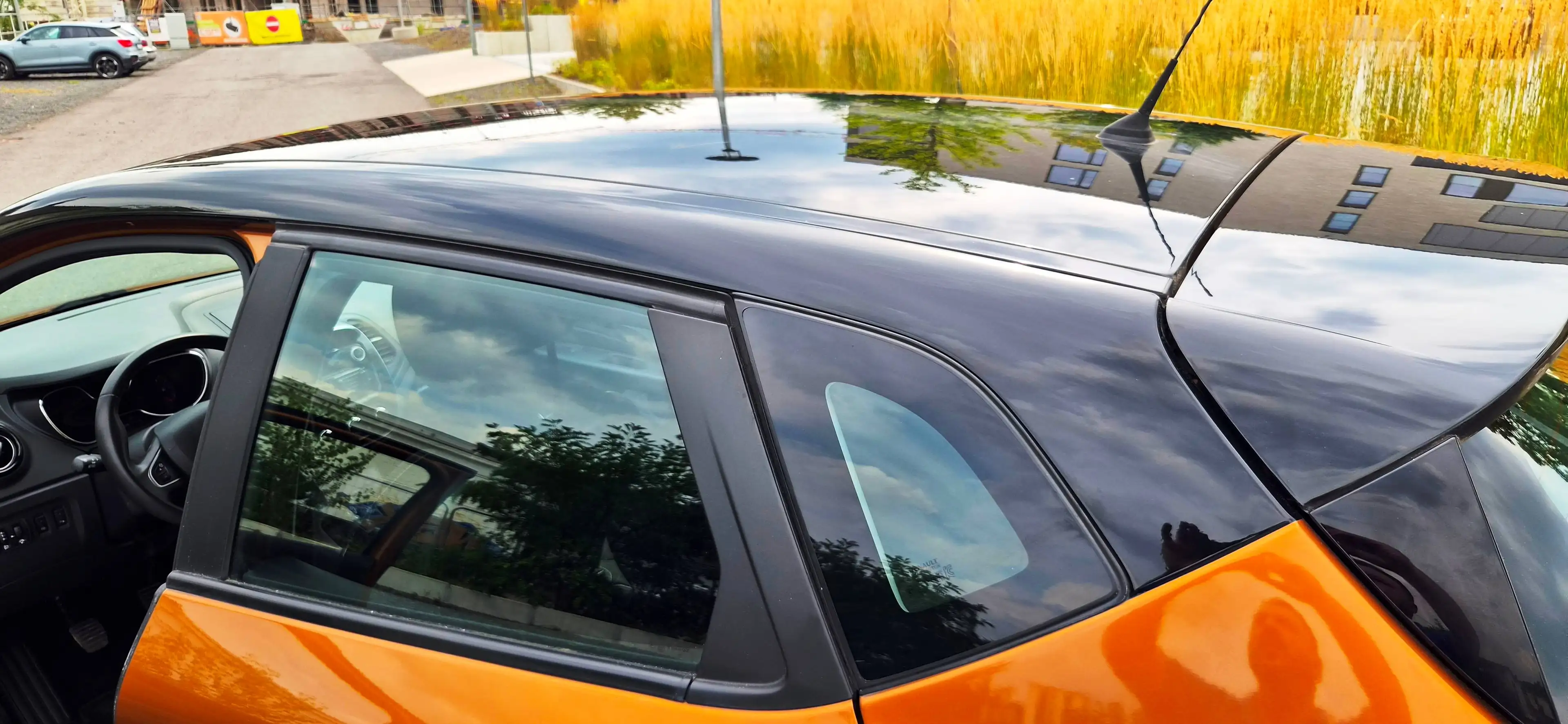 Renault Captur Limited/2 Hand/36000km/Klima/PDC/Colorverglasung/Finanzierung ab 6,99%/Euro6/ — photo 22