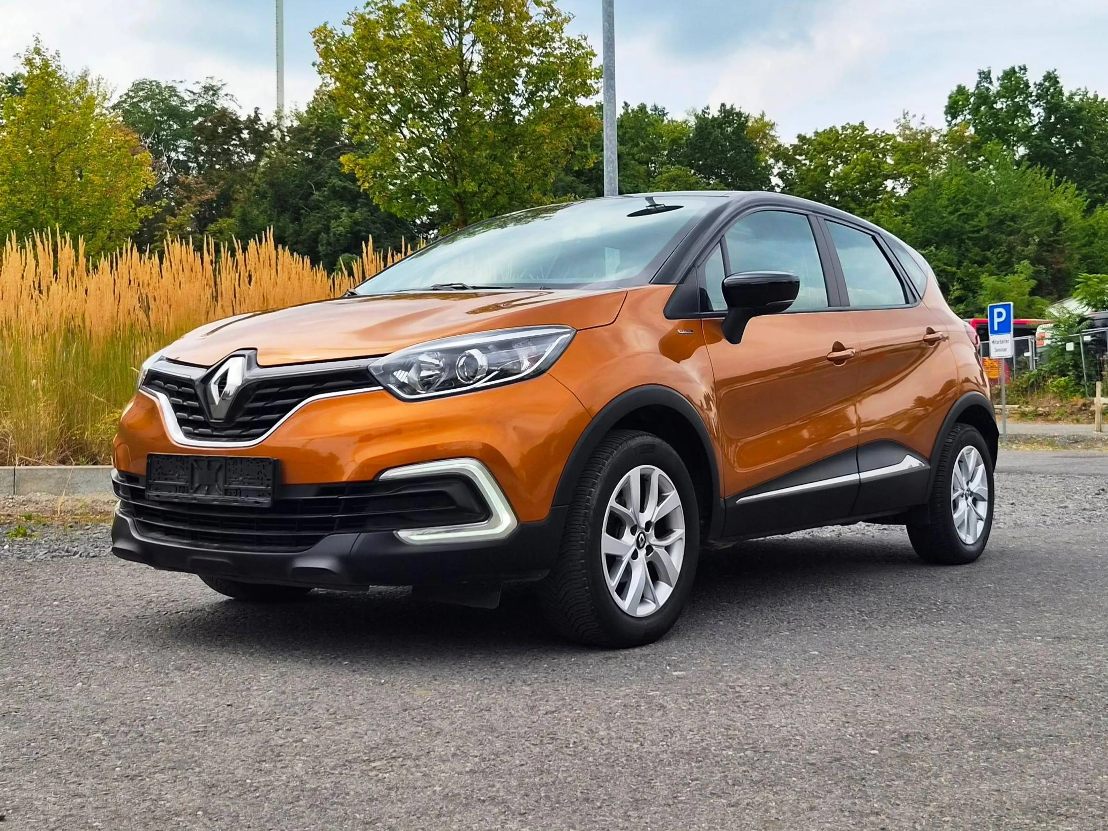 Renault Captur Limited/2 Hand/36000km/Klima/PDC/Colorverglasung/Finanzierung ab 6,99%/Euro6/