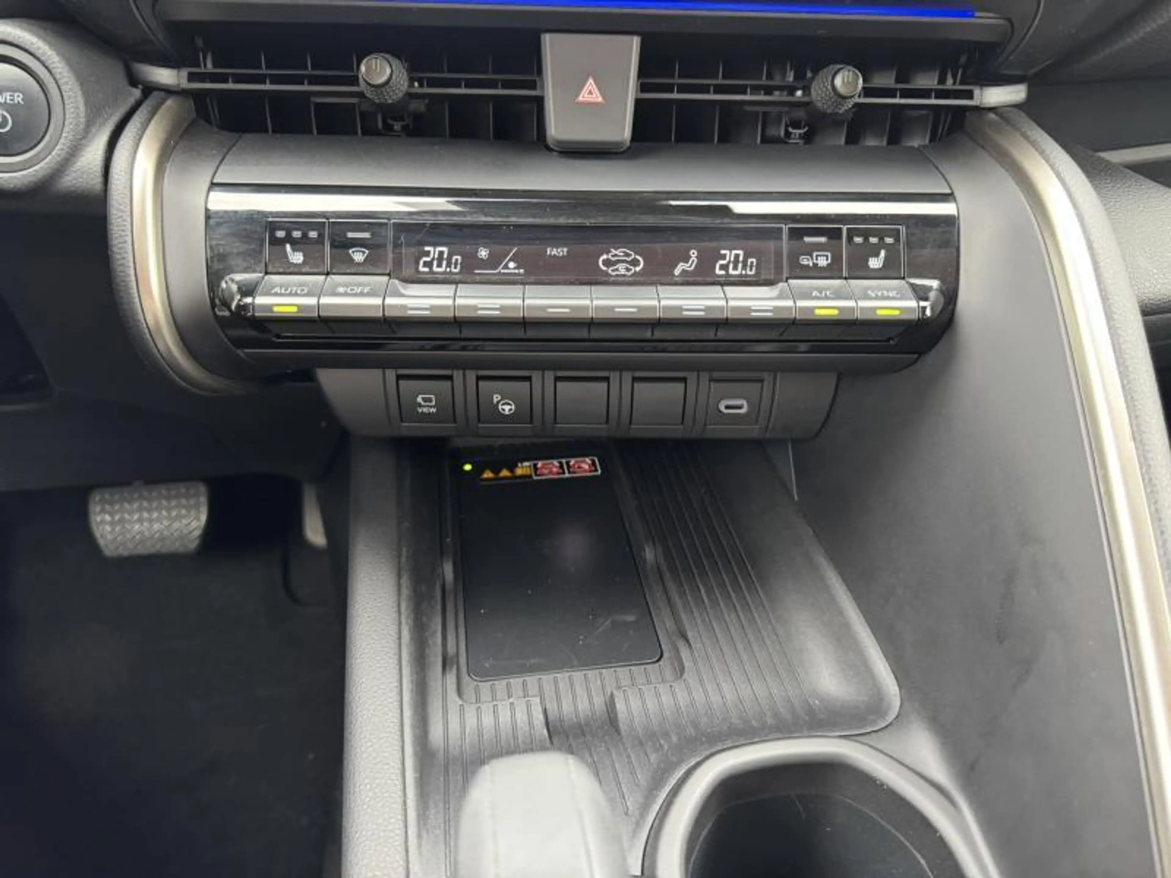 Toyota C-HR 1.8 Hybride Premium + Luxury pack ! — photo 24