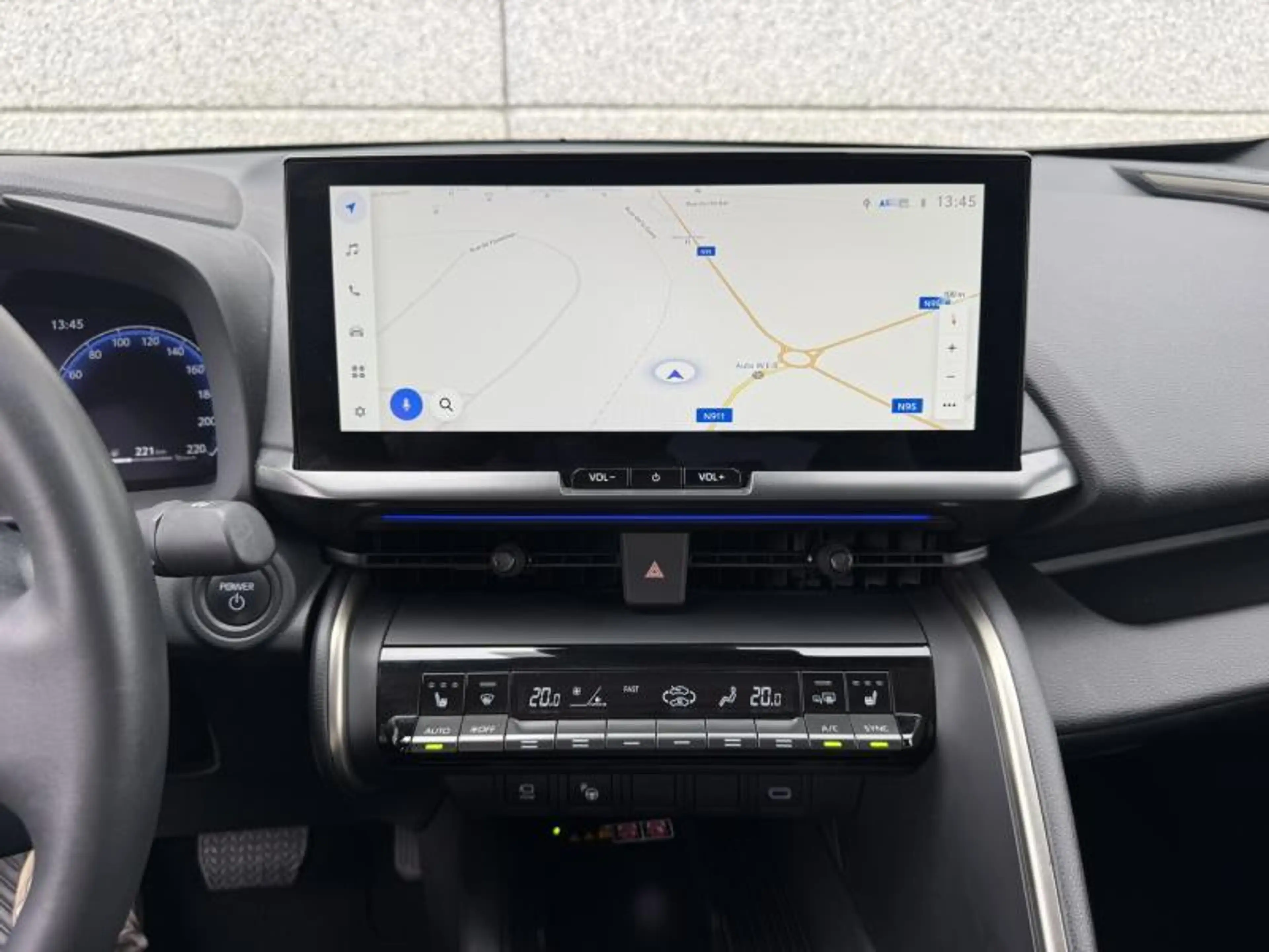 Toyota C-HR 1.8 Hybride Premium + Luxury pack ! — photo 18