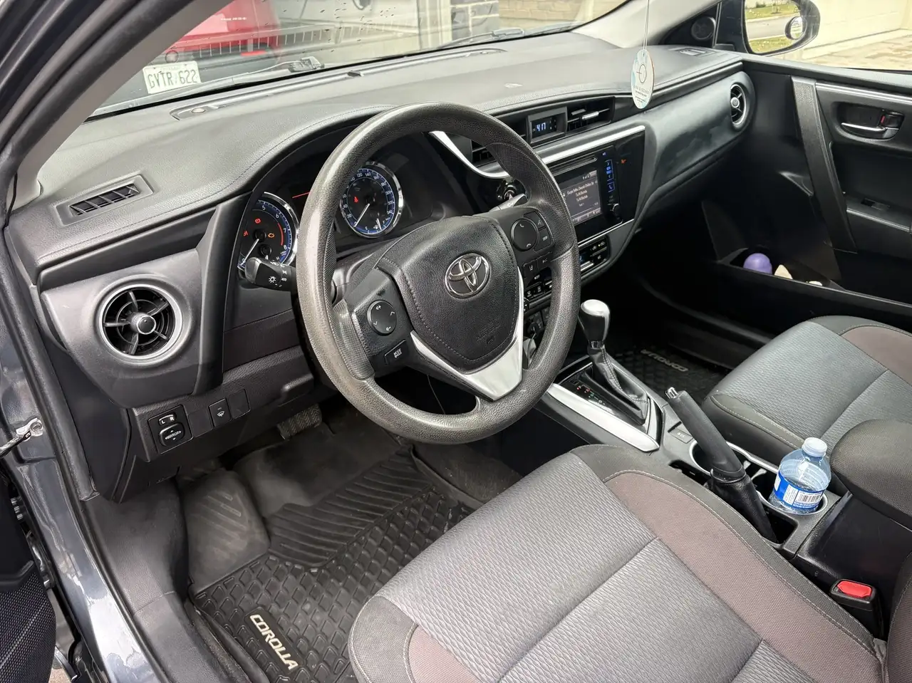 Toyota Corolla снимка Toyota Corolla