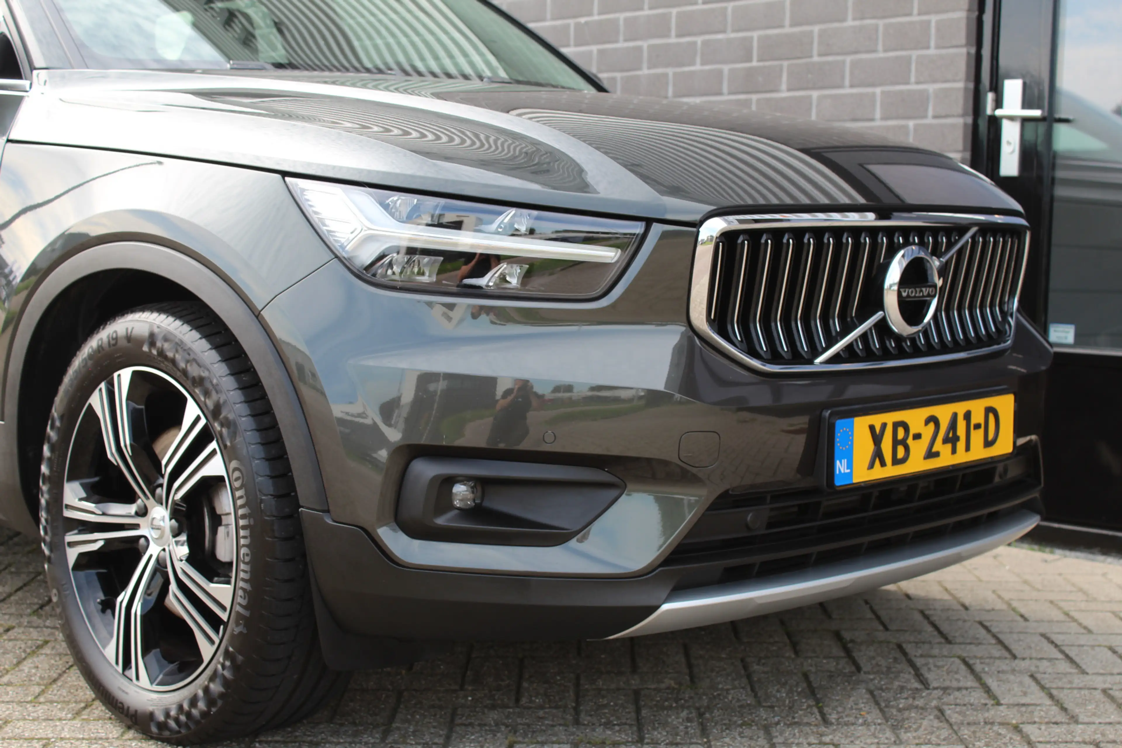 Volvo XC40 2.0 T5 AWD Inscription / Camera / LED / 248PK / N. — photo 24