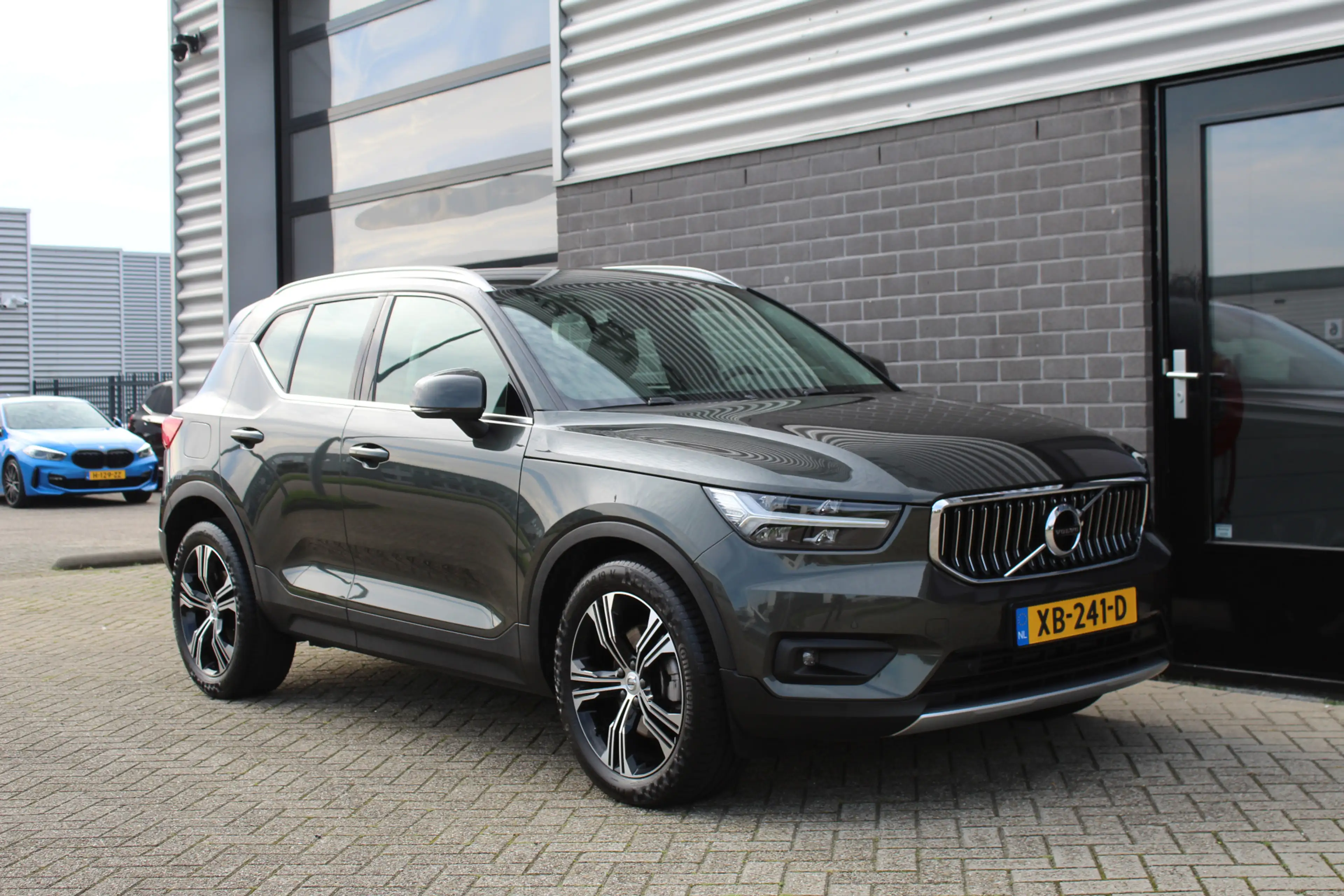 Volvo XC40 2.0 T5 AWD Inscription / Camera / LED / 248PK / N. — photo 6