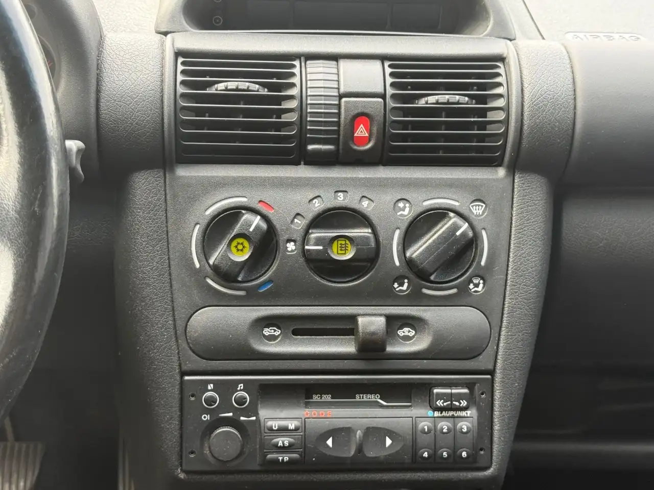 Opel Tigra, foto 11