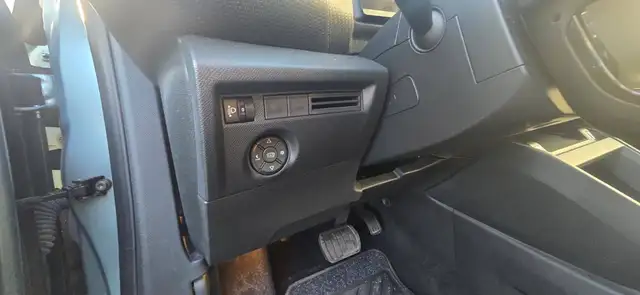 Citroen C4 view 13
