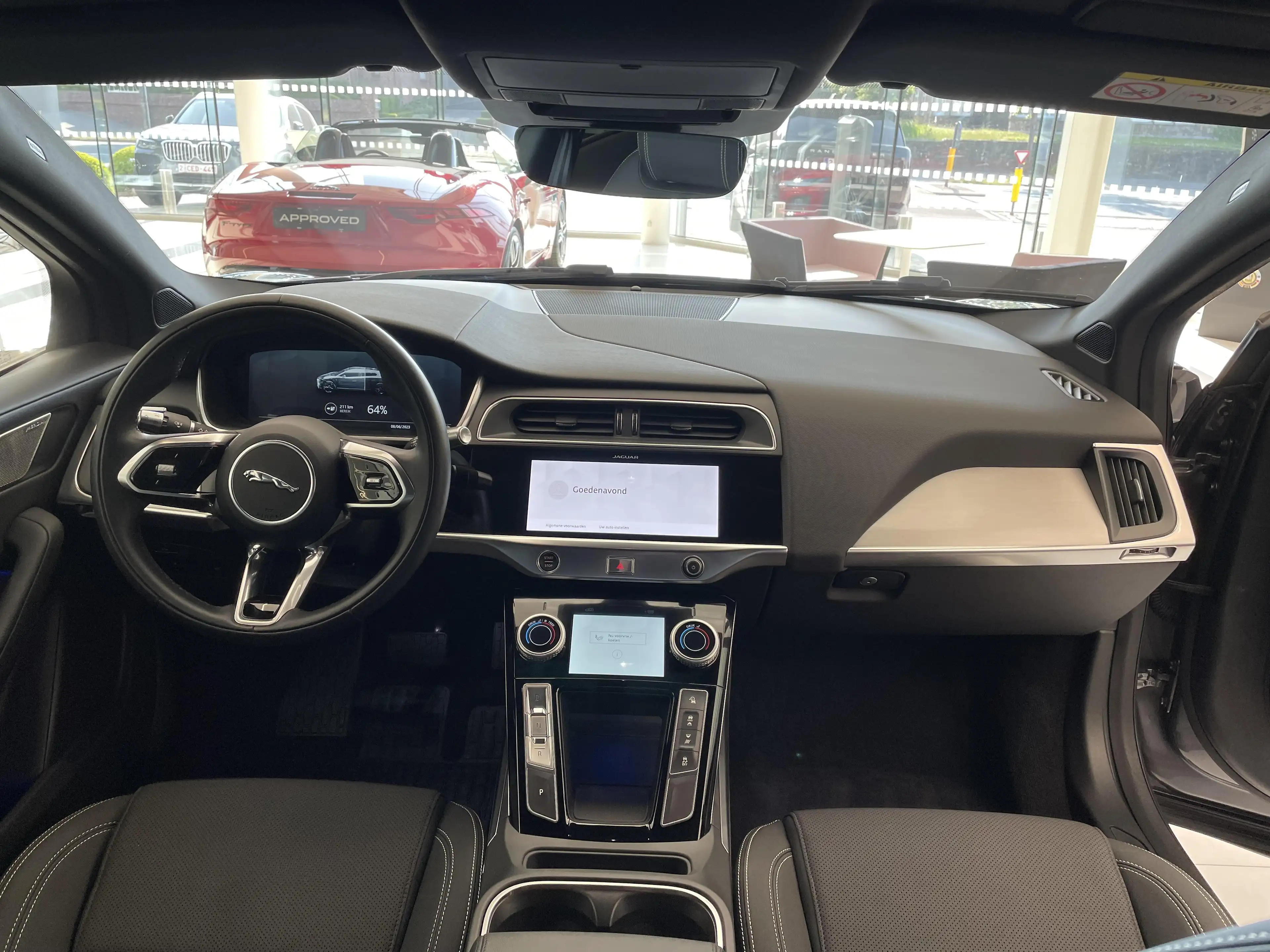 Jaguar I-Pace S EV400 MY22 — photo 3