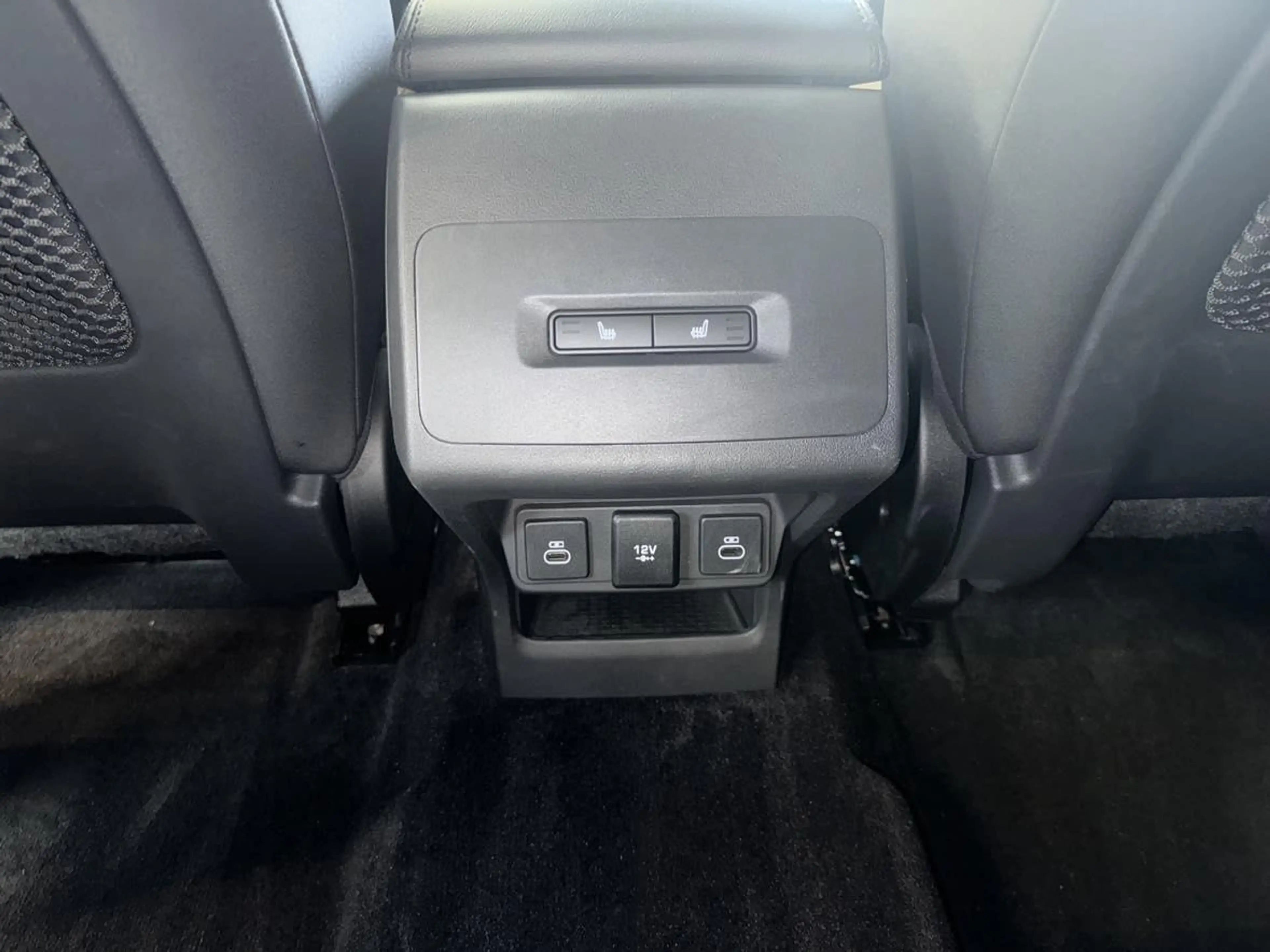 Jaguar I-Pace S EV400 MY22 — photo 15