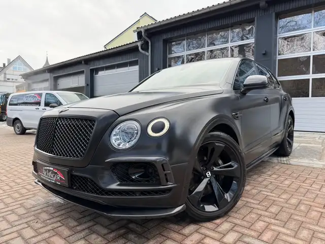Bentley Bentayga W12 22 Zoll 53tkm LED Pano ACC