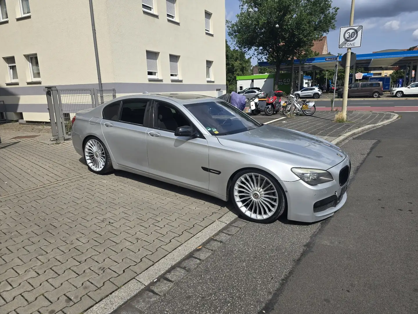 BMW 730 730d Langversion Alpina Vollausstattung Gris - 2