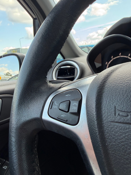 Ford Fiesta 1.0 Style Essential / Navi / Airco / LED / NAP — photo 11