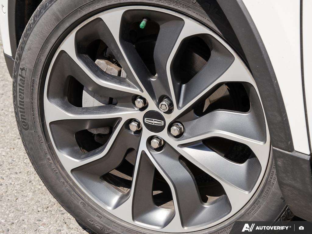 used 2022 Lincoln Nautilus car, priced at $33,913