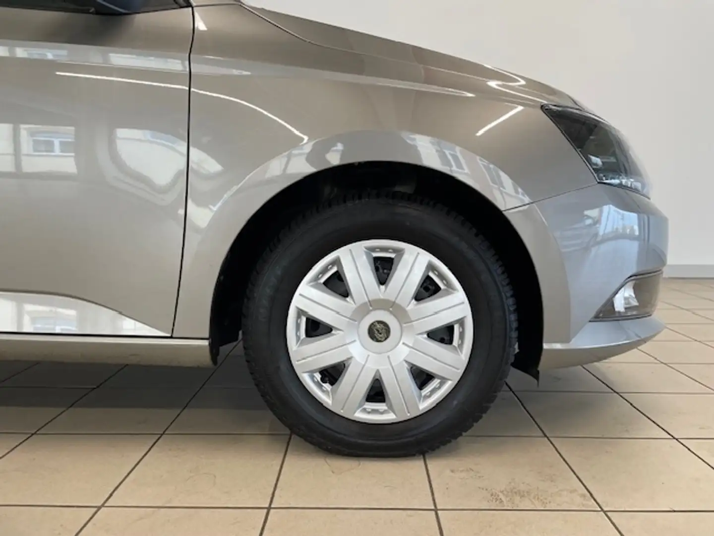 Skoda Fabia Combi Style 1.2 TSI Klima PDC SHZ Beige - 2